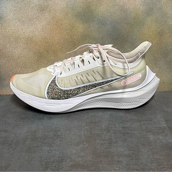 Nike Zoom Gravity Summit White Women's Running Shoes Size 10M - Picture 11 of 16